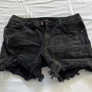 Black Arizona denim shorts, size 9